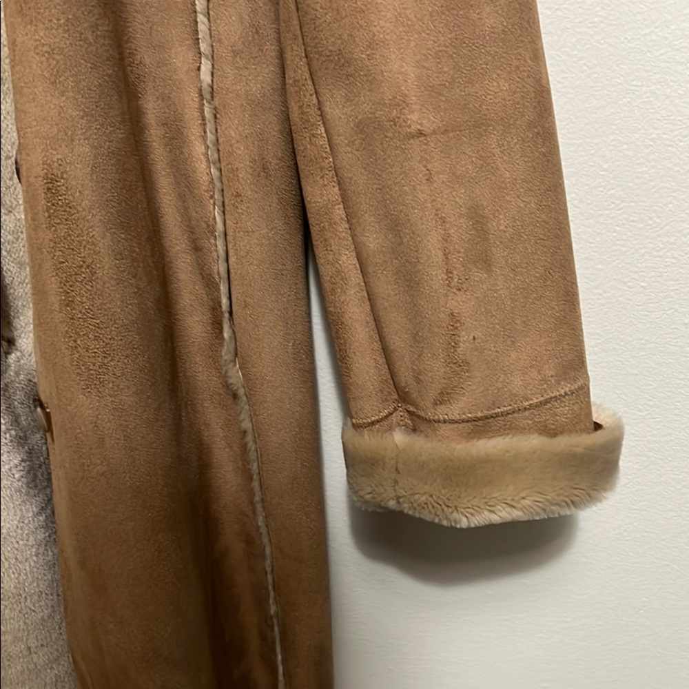 ANN TAYLOR SHERLING COAT - Picture 3 of 4